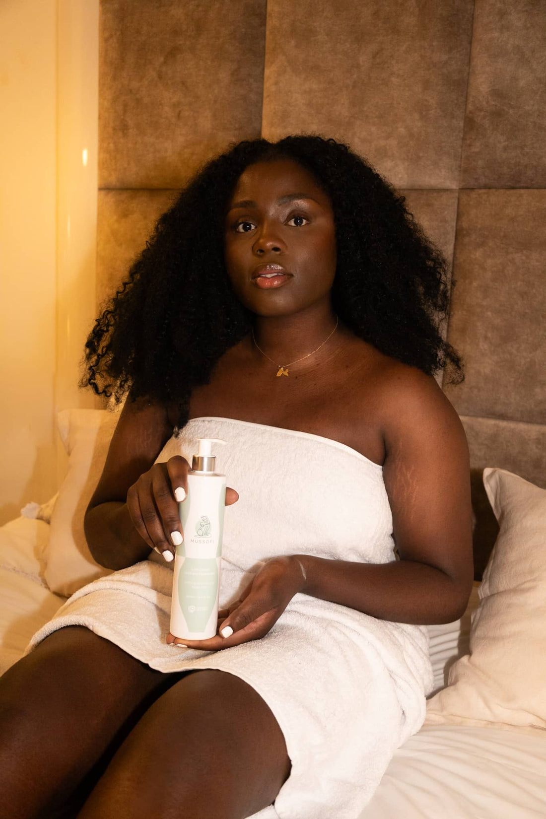 Loción corporal unificadora e hidratante