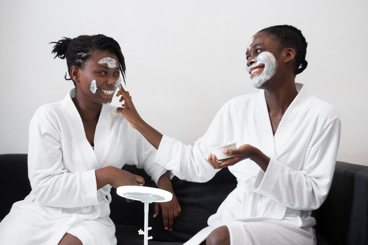 Sérum anti-taches pour peau noire en Belgique : comprendre l'hyperpigmentation pour mieux la traiter