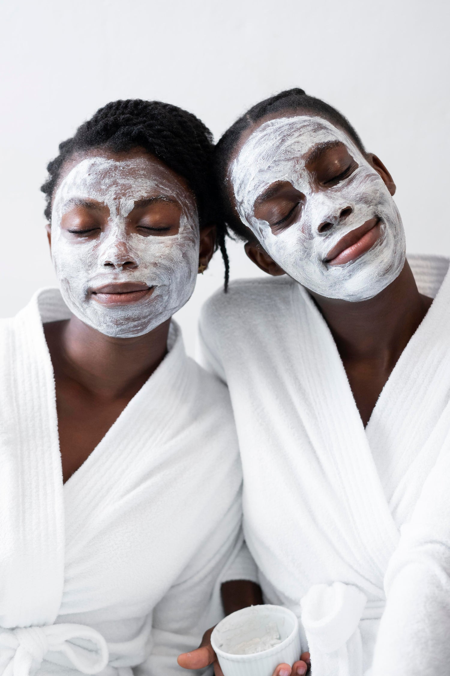 Les meilleurs ingrédients pour traiter l'hyperpigmentation de la peau noire : solutions naturelles et efficaces